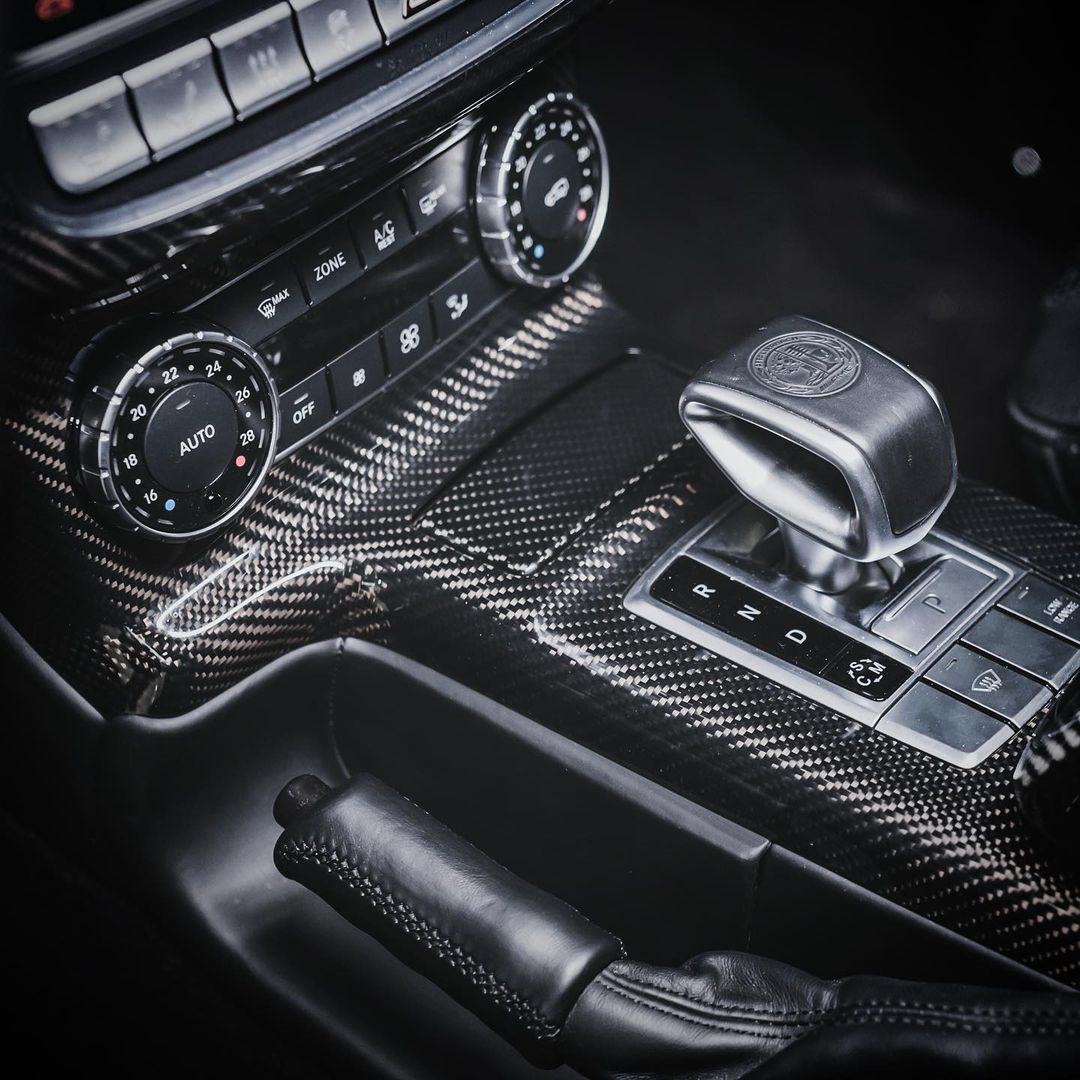 Детали интерьера из углеродного волокна для Mercedes-Benz G-Класса W463