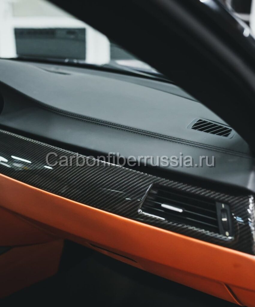Интерьер из карбона | CarbonFiberRussia